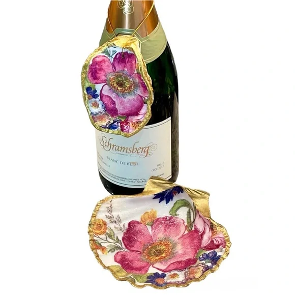 Flower Market Oyster Shell Ornament Pink - Picture 2 of 6